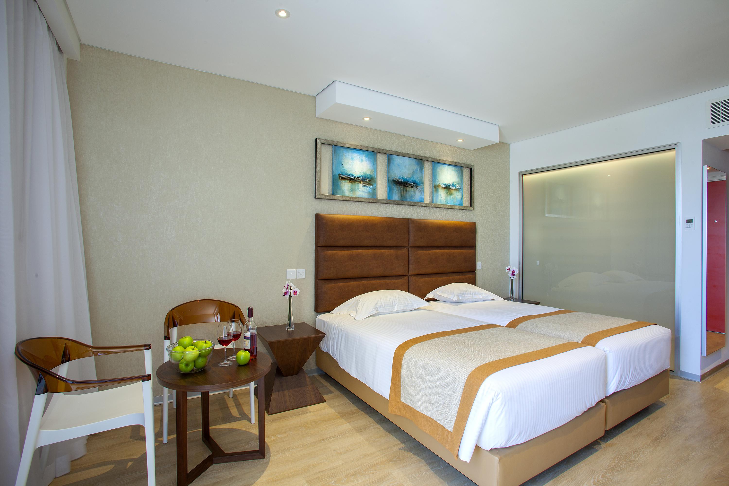 Faros Hotel Ayia Napa Bilik gambar